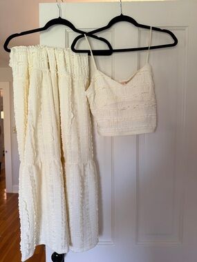 Cream Textured Two-Piece Set - Crop Top & Maxi Skirt
